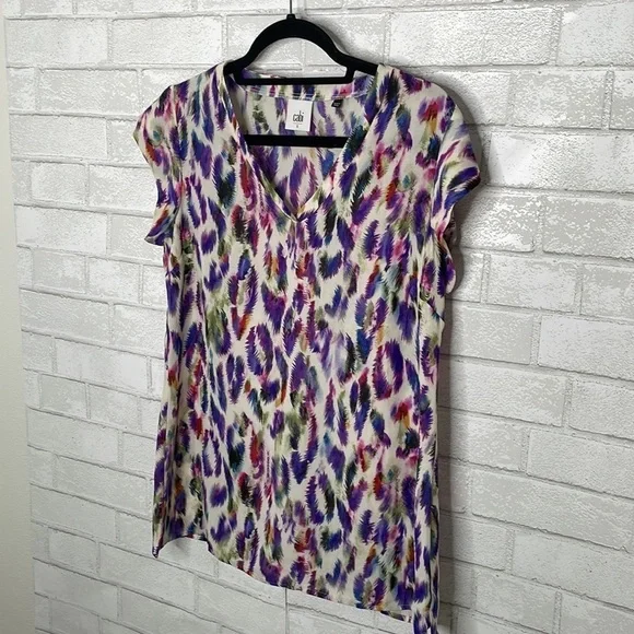 CAbi Plume Feather Print Blouse - Picture 5 of 12